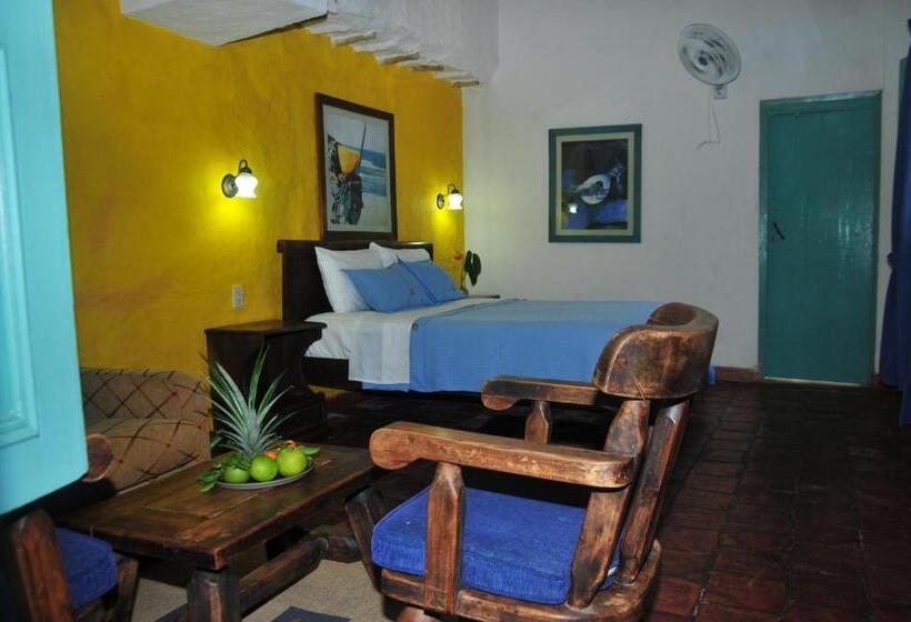 سوییت جونیور, Mision Santa Barbara Rnt 4799