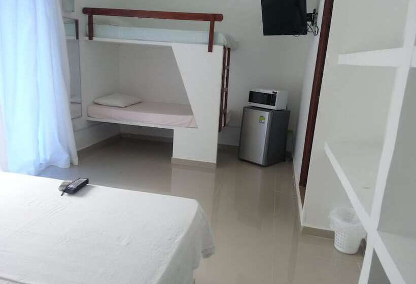 اتاق استاندارد چهار تخته, Portoalegre