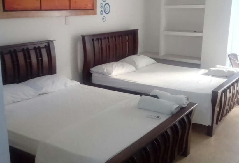 اتاق استاندارد چهار تخته, Portoalegre