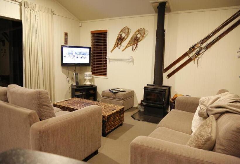 کلبه ییلاقی سوپریور یک خوابه, Rocky Mountain Chalets Ohakune