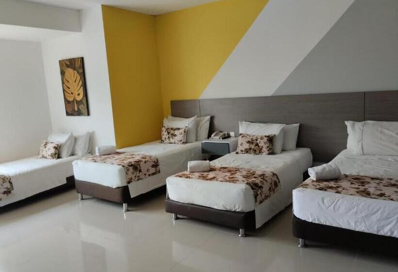 اتاق استاندارد سه نفره, Santa Clara Boutique