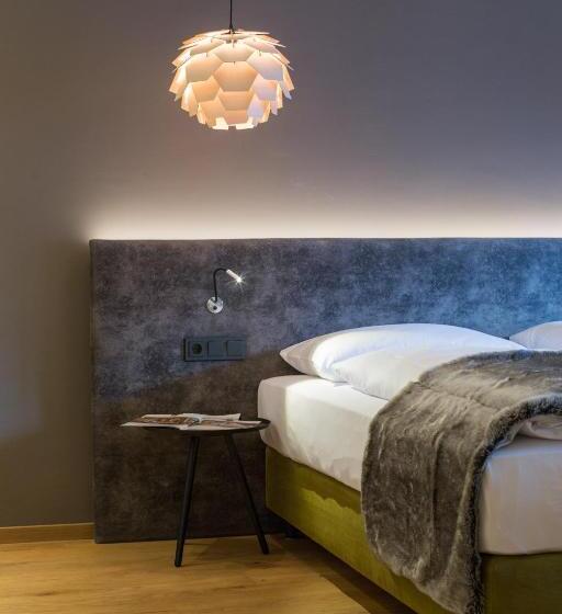 اتاق استاندارد, Two Timez   Boutique
