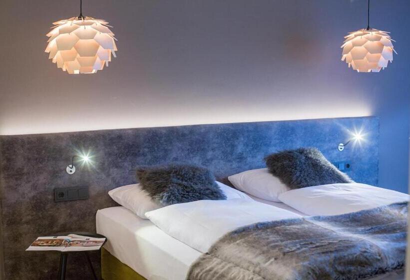 اتاق استاندارد, Two Timez   Boutique