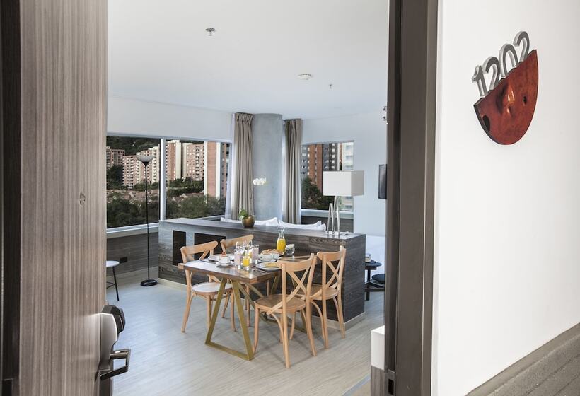 مجموعه ویستا شهر, Viaggio Medellin Grand Select