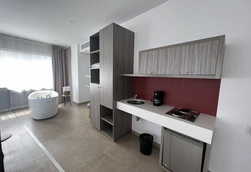 سوییت, Viaggio Medellin Grand Select
