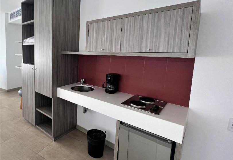 مجموعه ویستا شهر, Viaggio Medellin Grand Select