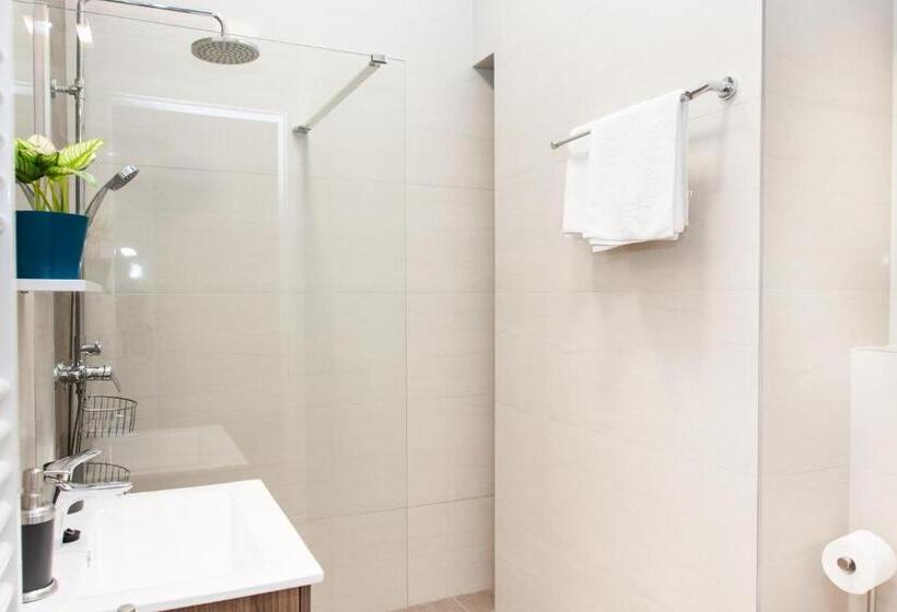 آپارتمان لوکس 1 خوابه, Luxury Main Square Apartments