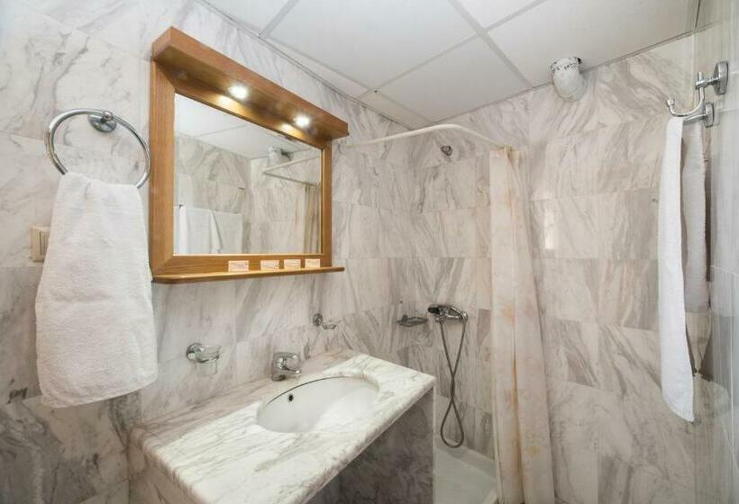 اتاق دوبلکس, Mythos Beach Hotel Apartments