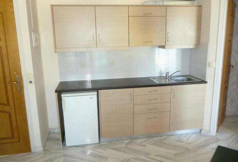 اتاق دوبلکس, Mythos Beach Hotel Apartments