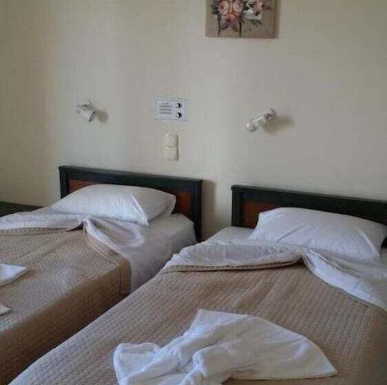 استودیوی استاندارد, Mythos Beach Hotel Apartments