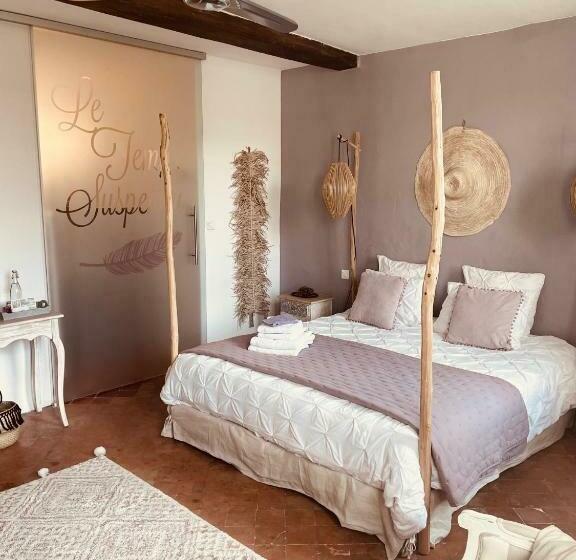 اتاق سوپریور با تخت بزرگ, B&b Temps Suspendu Provence