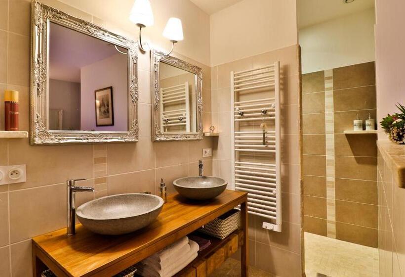 اتاق لوکس, B&b Temps Suspendu Provence