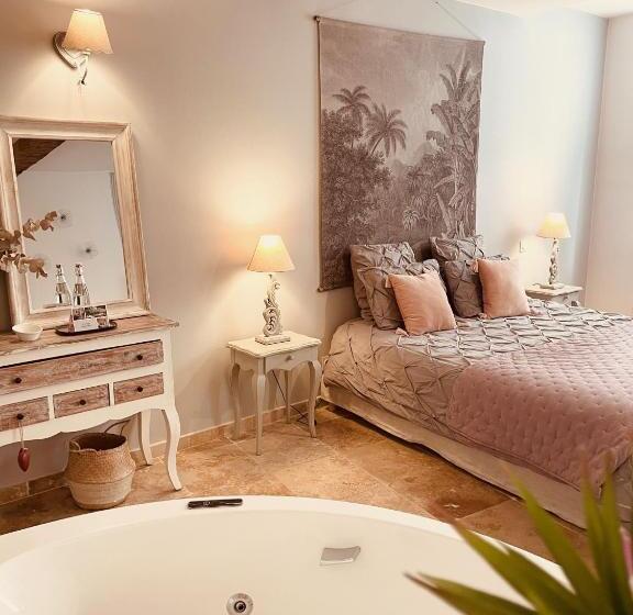 اتاق لوکس, B&b Temps Suspendu Provence