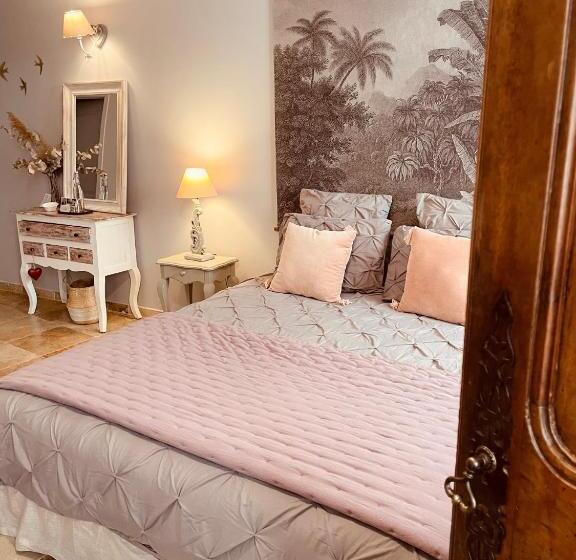 اتاق لوکس, B&b Temps Suspendu Provence