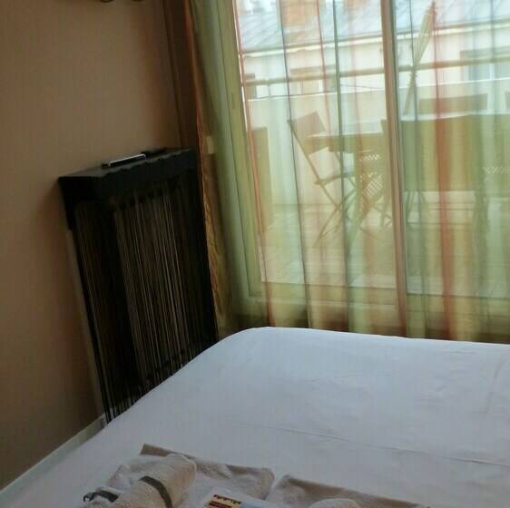 اتاق استاندارد با تخت دوبل, Chambre D Amis   Chambres D Hôtes B&b Guest House