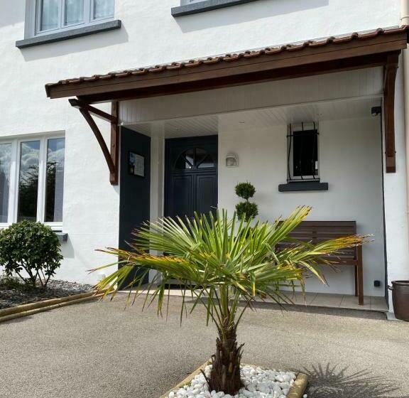 اتاق خانوادگی, Chambres D Hotes Welcome Trépied
