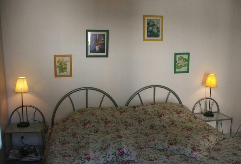 اتاق سوپریور در طبقه همکف, Chambres D Hotes Welcome Trépied