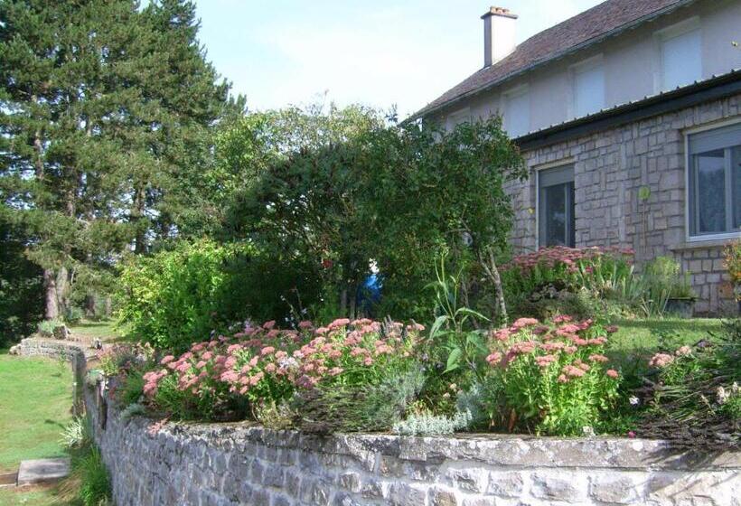 اتاق استاندارد, Chez Louis Chambres D'hôtes à La Ferme