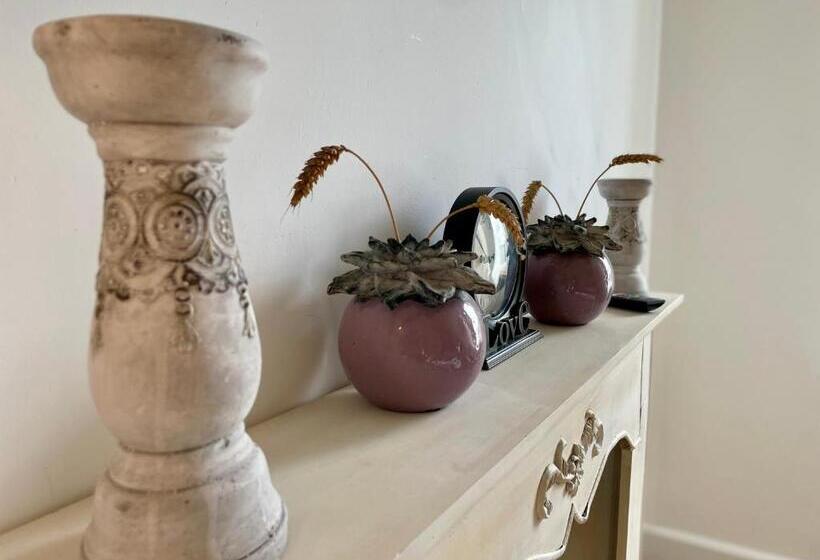 اتاق استاندارد با چشم‌انداز باغ, La Naomath   Maison D Hôtes, Hébergement Insolite & Gîte
