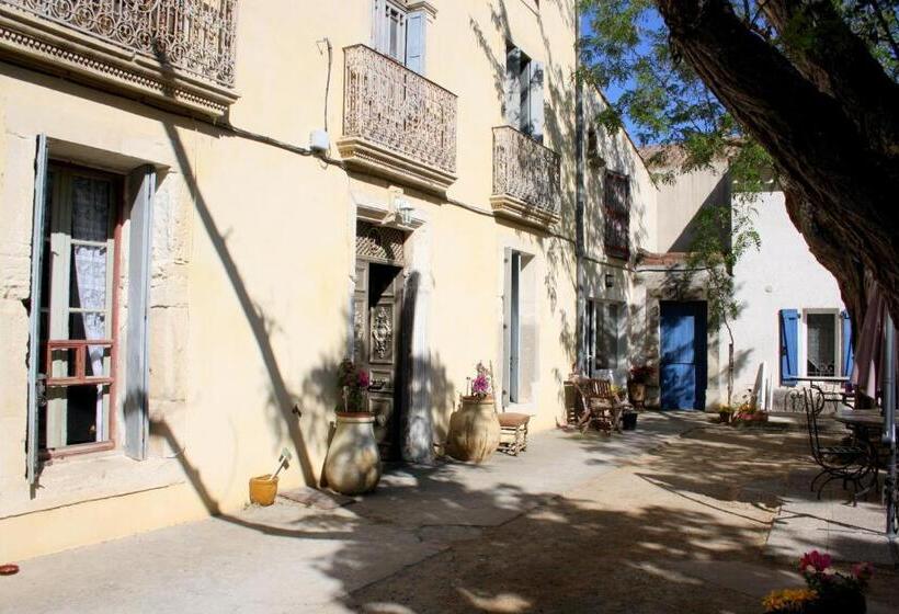 اتاق استاندارد با بالکن, Mas De Bellegou