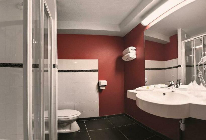 اتاق استاندارد سه نفره, Ace Hotel Annecy