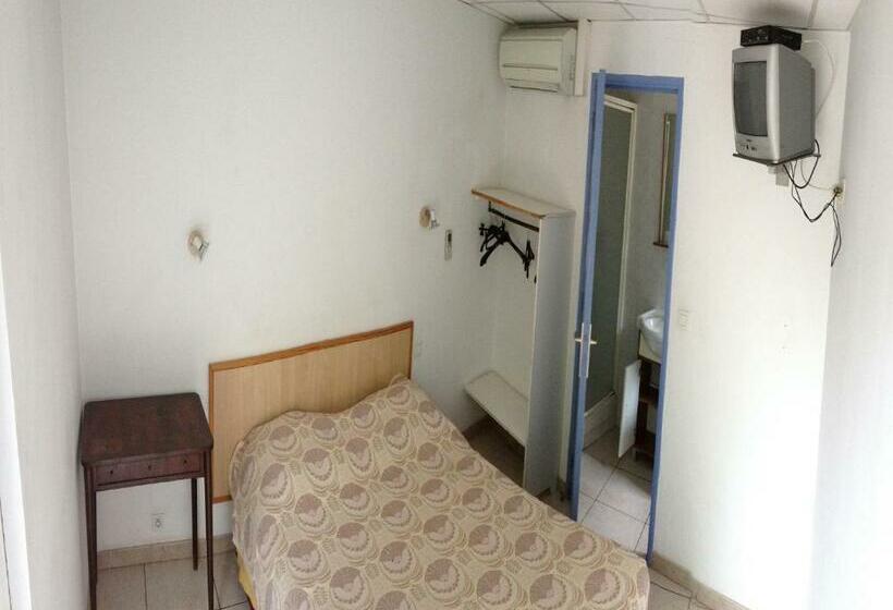 스탠다드 룸, Hostellerie Du Loup