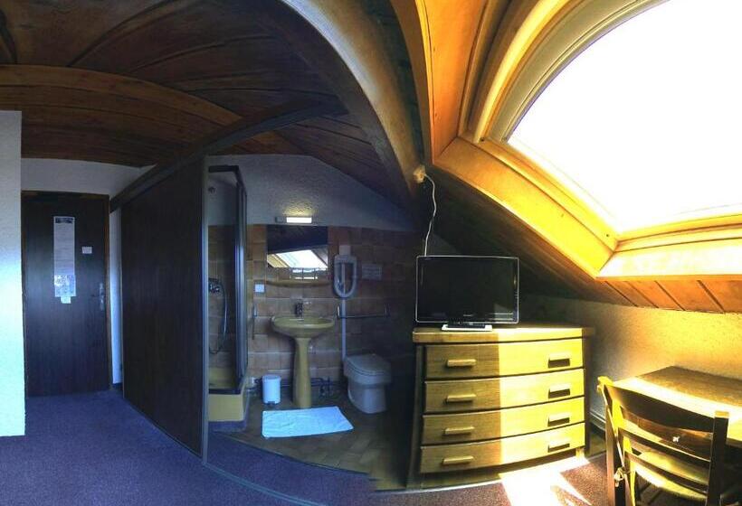 اتاق استاندارد, Hôtel Les Gardettes