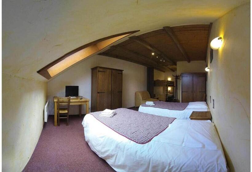 اتاق سوپریور چهار تخته, Hôtel Les Gardettes