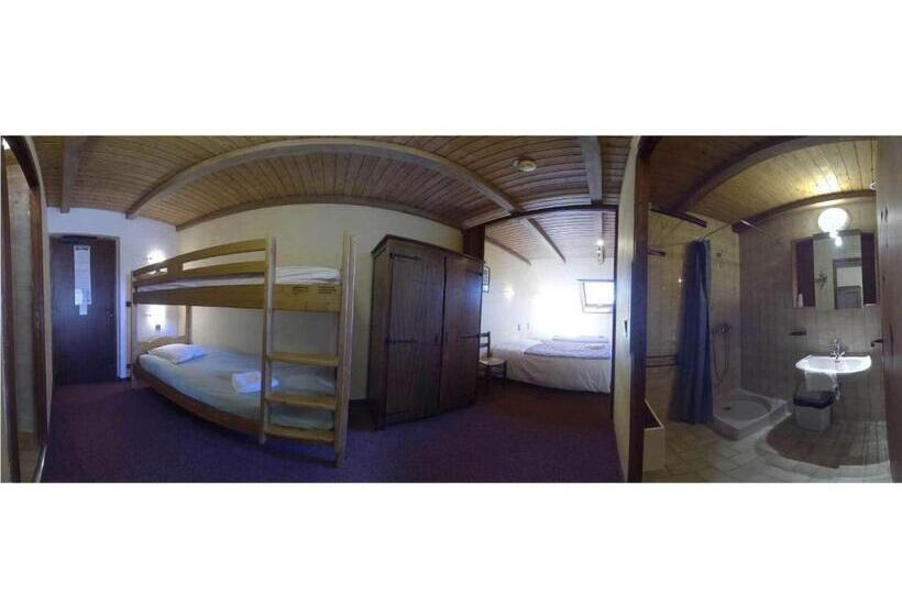 اتاق سوپریور خانوادگی, Hôtel Les Gardettes