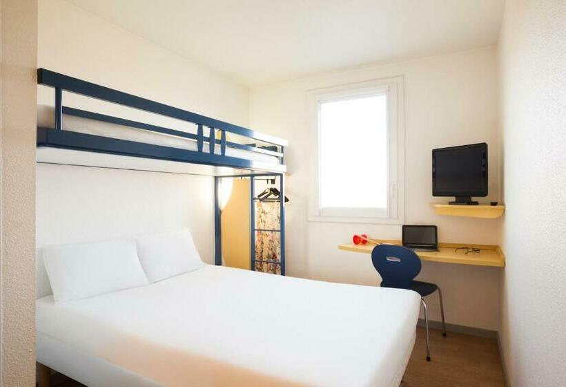 اتاق استاندارد سه نفره, Ibis Budget Amboise