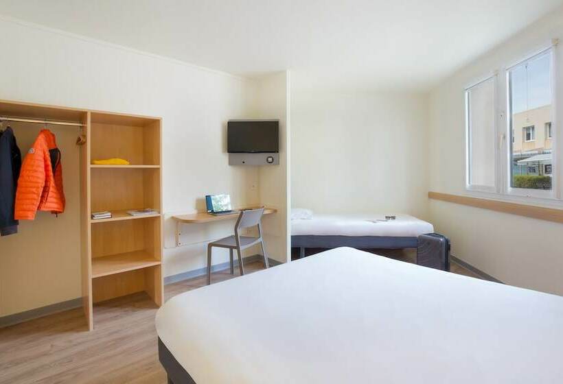 اتاق استاندارد سه نفره, Ibis Budget Aubagne Paluds Agora