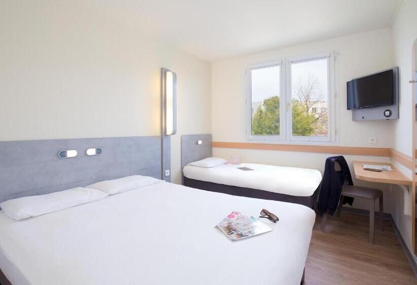 اتاق استاندارد سه نفره, Ibis Budget Aubagne Paluds Agora