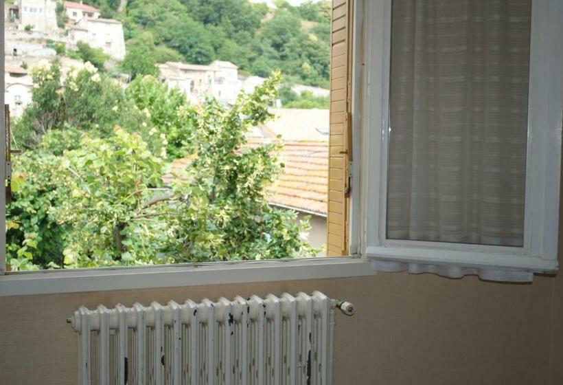 اتاق استاندارد, Le Logis Charmant