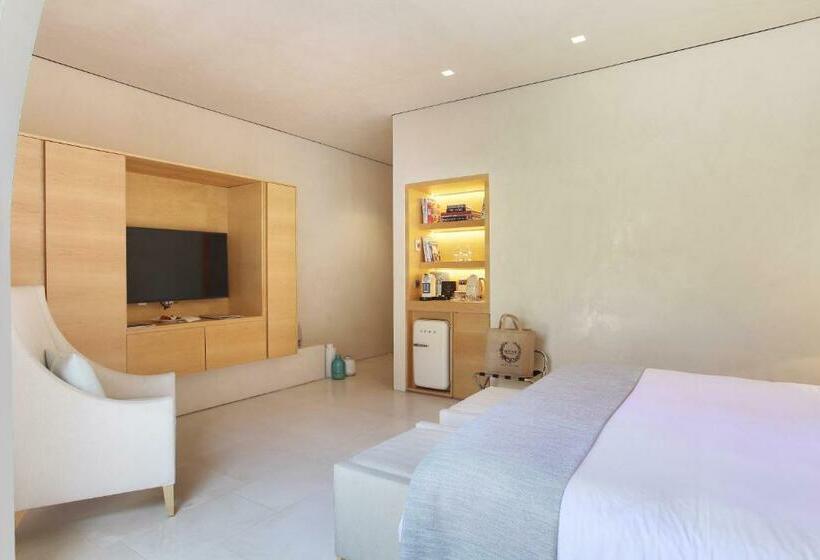 سوییت, Muse Saint Tropez   Small Luxury Hotels Of The World