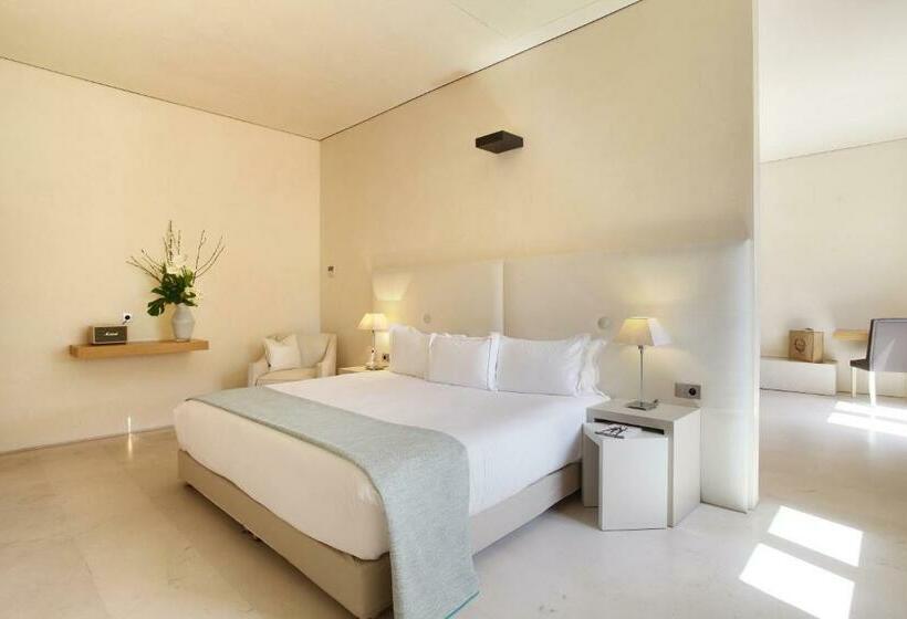 سوییت دوبلکس, Muse Saint Tropez   Small Luxury Hotels Of The World