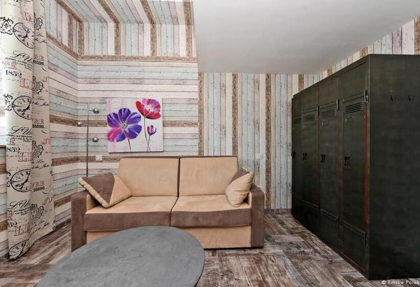 سوییت جونیور, Chambres D Hôtes La Filature