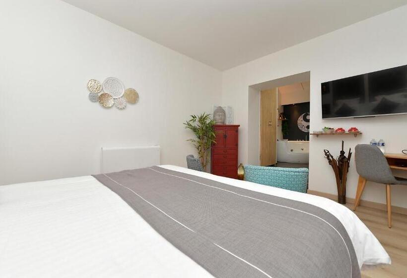 اتاق لوکس, Chambres D Hôtes La Filature