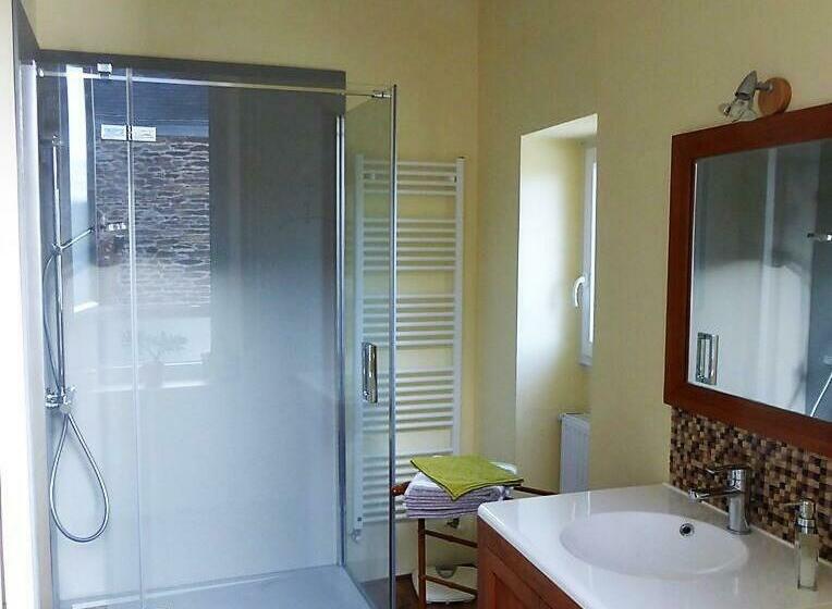 اتاق استاندارد, Chambres De Condate