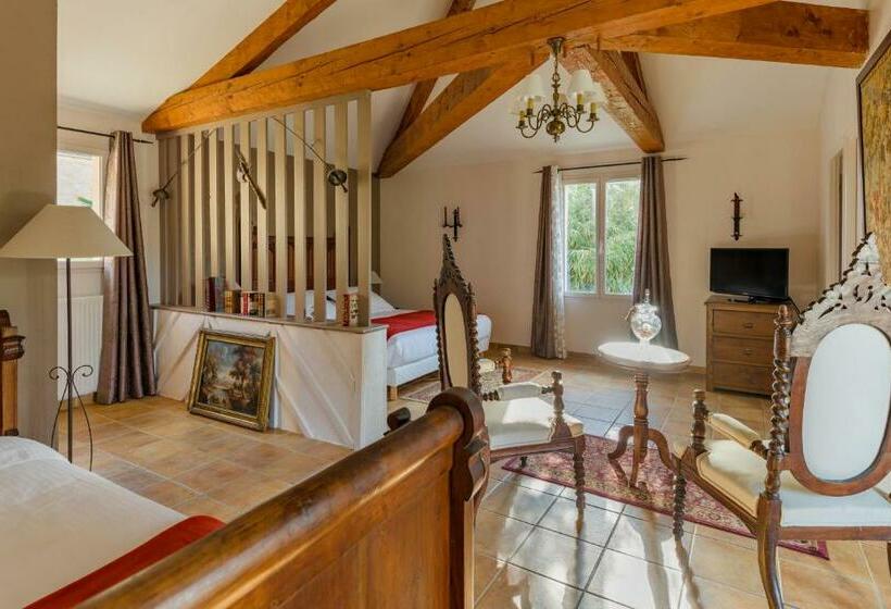 اتاق لوکس سه تخته, La Barde Montfort, Votre Maison D Hôtes à 4 Kms De Sarlat Dordogne