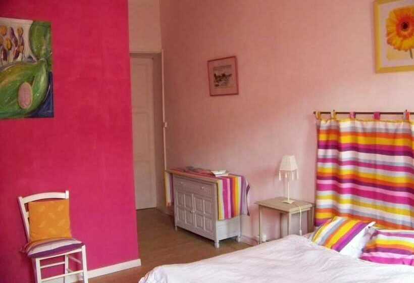 اتاق استاندارد, La Maison Bleue De Sigean