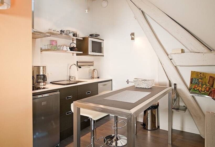 اتاق استاندارد, Maison D Hote De Myon
