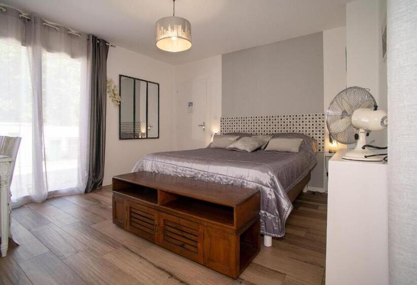 اتاق استاندارد اینتریور, Maison Lucilda