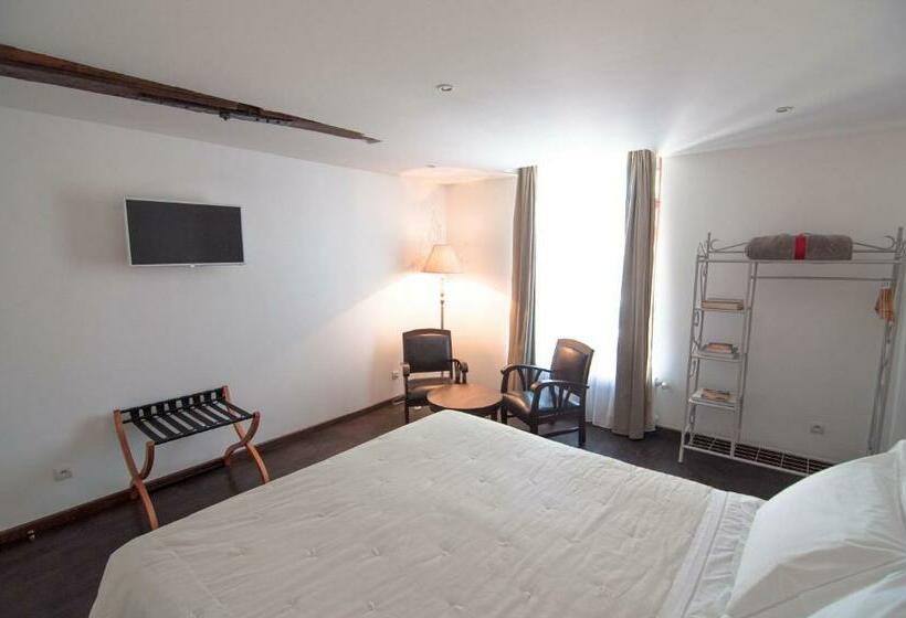 اتاق استاندارد, Le Relais Du Beffroi