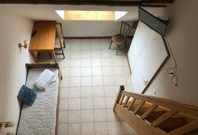 اتاق استاندارد چهار تخته, Auberge De Pra Loup