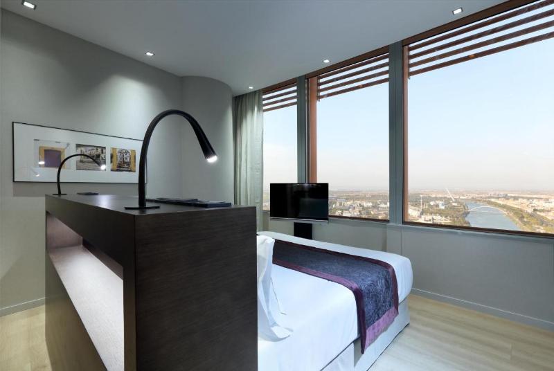 اتاق لوکس, Eurostars Torre Sevilla