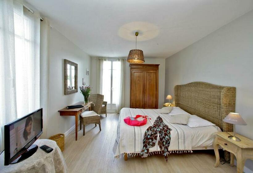 اتاق پرستیژ, Logis Hôtel La Chaize