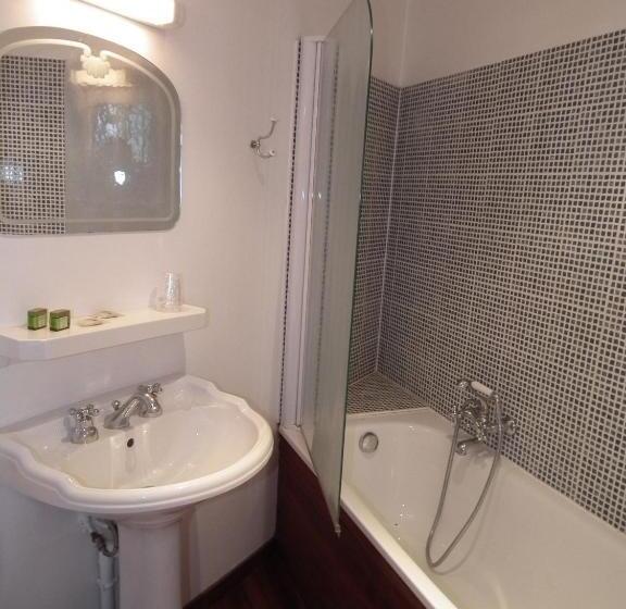اتاق عادی اینتریور, Logis Hôtel La Chaize
