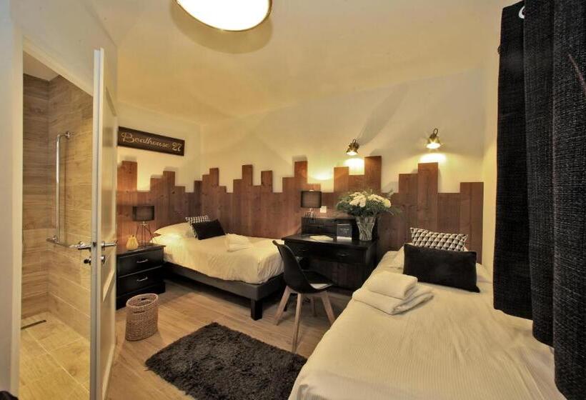 اتاق عادی, Logis Hôtel La Chaize