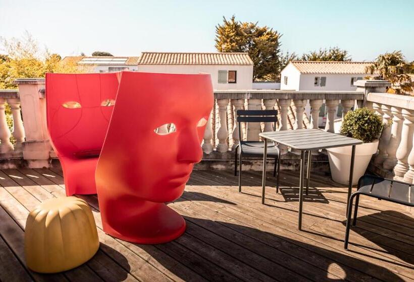 اتاق پرستیژ, Logis Hôtel La Chaize