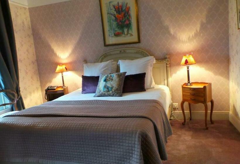 اتاق سوپریور با بالکن, Relais Du Postillon